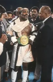 Dwight Braxton victorious with WBC Championship trophy belt presen - Old Photo