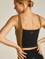 NWT Beyond Yoga Spacedye Vitality Night Carmel Colorblock Cropped Tank, Size M