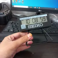 在飛比找Yahoo!奇摩拍賣優惠-SEIKO CLOCK 精工限量黑色城市路跑馬拉松計時數位式