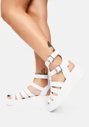 [Steve Madden] White IVO Platform Sandals