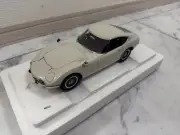 AUTOart 1/18 TOYOTA 78753 2000GT 2504