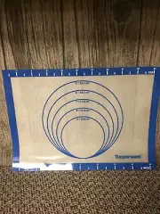 Tupperware Silicone Baking Mat