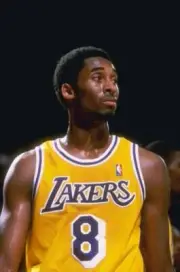 Guard Kobe Bryant Los Angeles Lakers looks on the Minnesota Timber- Old Photo 2