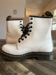 Dr Martens White Air Wair 8 Eyelet Women's Boots JY004 Size 8