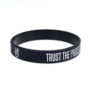 Deuce Brand 運動手環 Trust The Process Wristband 矽膠 手環 激勵文字【ACS】