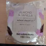 Bath & Body Works Almond & Vanilla Bath Fizzy Bomb 4 Oz Natural Almond Oil