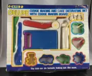 Cookie Making & Cake Decorating Set 18 Pcs. Deluxe New