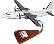 Airlift International Fokker F-27 Desk Top Display Plane Model 1/72 SC Airplane