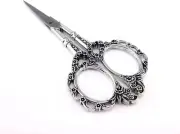 Vintage Europea Style Plum Blossom Needlework Embroidery Scissors (Silver)