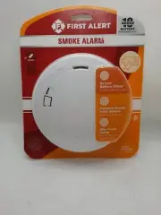 First Alert Smoke Detector - White