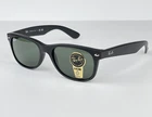 NEW Ray-Ban Wayfarer Classic - Matte Black Frame W/ Green Lens RB2132 622 55-18