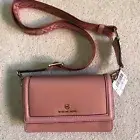 michael kors handbag Clutch new with tags Dusty rose With Strap