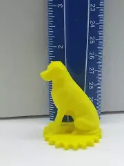 45 RPM 7" RECORD YELLOW PLASTIC LABRADOR RETRIEVER DOG ADAPTER INSERT- NEW