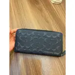 [RIVERS代購] 歐美OUTLET正品代購 COACH 浮雕滿版深藍拉鍊長夾