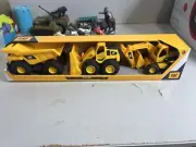 CAT Mini Crew set of 3 toys Kids Dump Truck Wheel Loader Excavator 2+