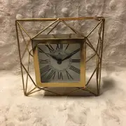 49 bond street london clock Rectangle or metal gold tone