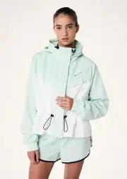 SHELTER JACKET IN HINT OF MINT, XS