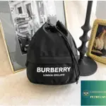 二手精品 BURBERRY 博柏利 PHOEBE LOGO POUCH 黑色 收納包 尼龍 水桶包 8032188