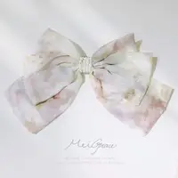 在飛比找momo購物網優惠-【MeiGrace】手工髮飾(日系緹花雪紡 浪漫珍珠 手工綁