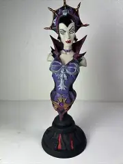 NECA MOTU Evil-Lyn Mini Bust 2004 1832/2500 9.5"