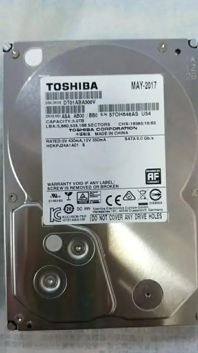 中古パーツ3.5 SATA 3TB 1台 正常 TOSHIBA DT01ACA300 使用時間