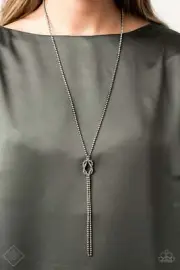 Paparazzi Knockout Knot Black Necklace & Earrings Set