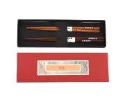 2Pair/ Set Washable Durable Wooden Chopstick Household Hotel Wedding Gift(Sakura)