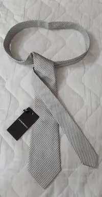 在飛比找Yahoo!奇摩拍賣優惠-(義大利製ITALY)全新正品EMPORIO ARMANI 