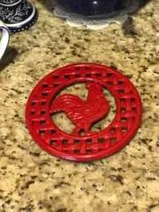 Heavy Weight Cast Iron Red Enamel Rooster Table Trivet NWT