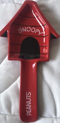 Peanuts~”SNOOPY’S DOG HOUSE~Black, Red, & White~Spoon Rest~2021~NEW~FAST SHIP.