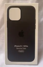 Apple Silicone Case with MagSafe for iPhone 12/12 Pro - Black