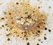Dreamcicle chunky mix polyester glitter comes 2 oz. in a shaker bottle!