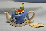 KHIEN MINIATURE CERAMIC BLUE/WHITE FLORAL HOLIDAY DINNER TEAPOT TS-67