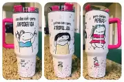 Empoderada 40 oz tumbler with handle