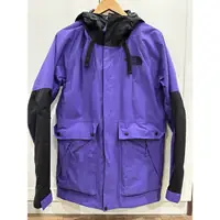 在飛比找蝦皮購物優惠-The North Face TNF紫黑撞色防水透氣衝鋒衣 