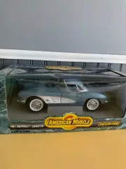 1961 CHEVY CORVETTE ERTL 1/18