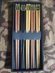 5-Pairs Reusable Set of Chopsticks, Natural Wood Colored Chopstick,
