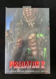 NECA Predator 2- Ultimate Battle Damaged City Hunter