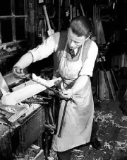 Clefts Are Shaped Into Blades By Hand Using A Draw Knife 1953 OLD CRICKET PHOTO
