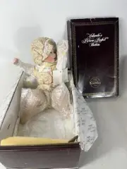 1990 Lisa Baby Girl Doll In Bonnet Yolanda Picture Perfect Edwin Knowles