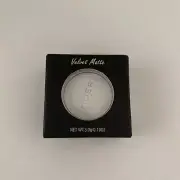 New In Box Phoera Natural Matte White Eyeshadow Powder No. 201