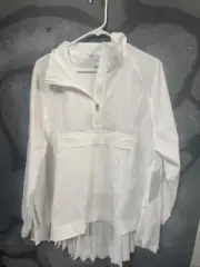 NWT Gorgeous Athleta Sojourn Top Bright White 1/4 Zip Pleated Sz Medium M NEW
