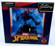 Diamond Select Gallery Spider-Man 1990s PVC Diorama