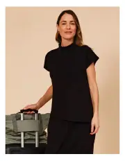 [Regatta] Turtle Neck Short Sleeve Tee With Asymmetrical Hem In Black