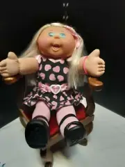 2011 Cabbage Patch Doll Premiere collection "Performer Girl" Kimber Julie