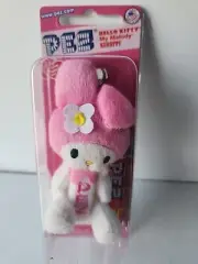 Plush Pink Bunny PEZ Candy Dispenser & Clip Key chain Hello Kitty My Melody NIP