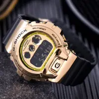 在飛比找momo購物網優惠-【CASIO 卡西歐】G-SHOCK 街頭嘻哈風耐衝擊數位腕