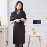 在飛比找Yahoo!奇摩拍賣優惠-台南高雄店家 自助婚紗醫美制服/V領典雅黑色連身裙《SEZO