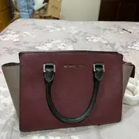 在飛比找PopChill優惠-[二手] Michael Kors MK selma 防刮皮