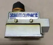 Honeywell Micro Switch DTE6-2RN Heavy Duty Limit Switch A70